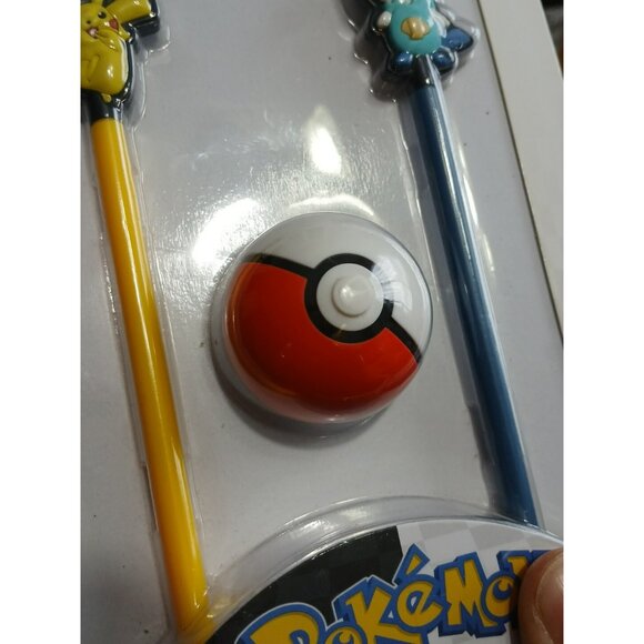 Nintendo 3DS Pokemon Stylus Pikachu & Oshawott & Pokeball Cleaning Pad BRAND NEW - Picture 5 of 5